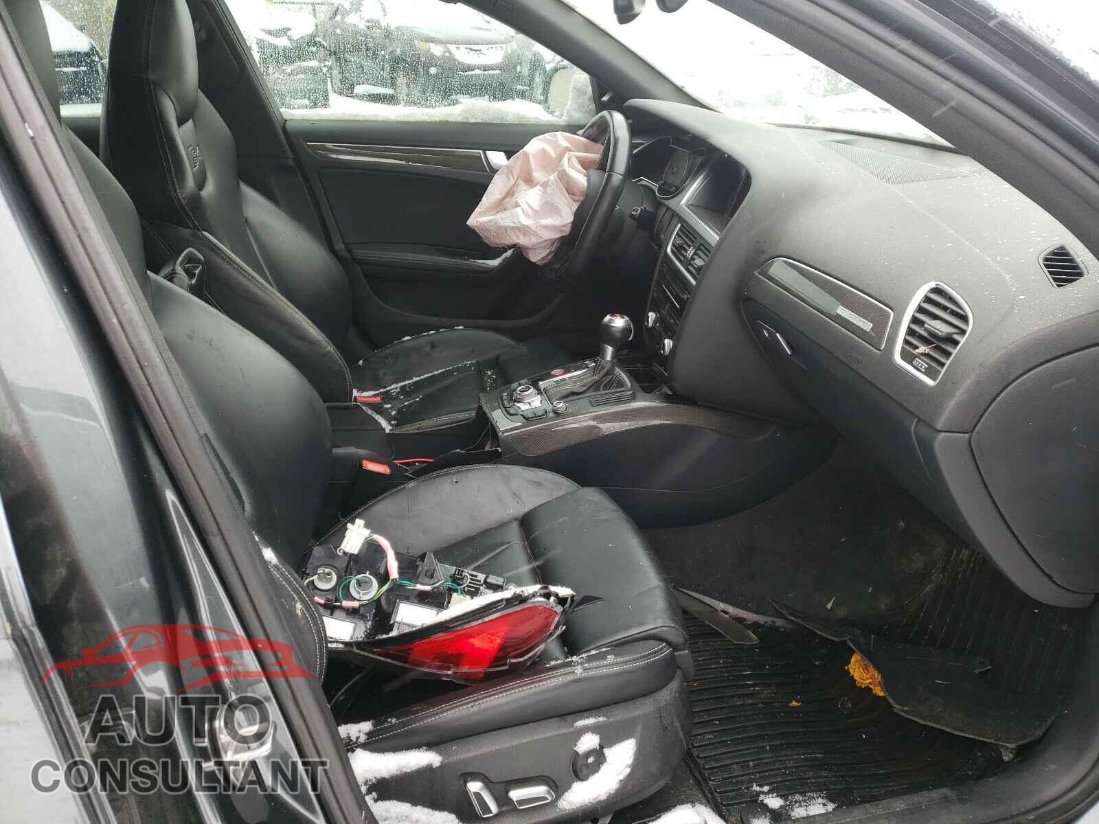 AUDI S4/RS4 2015 - 4S4BTGND9M3229149