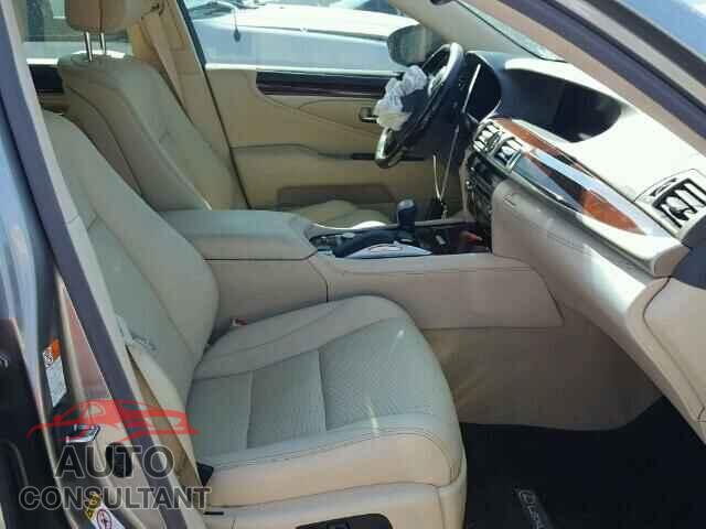 LEXUS LS460 2016 - JTHBL5EF9G5140053