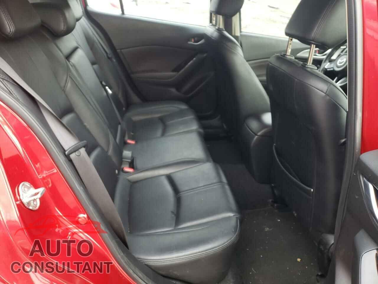 MAZDA 3 2017 - JM1BN1L37H1124357