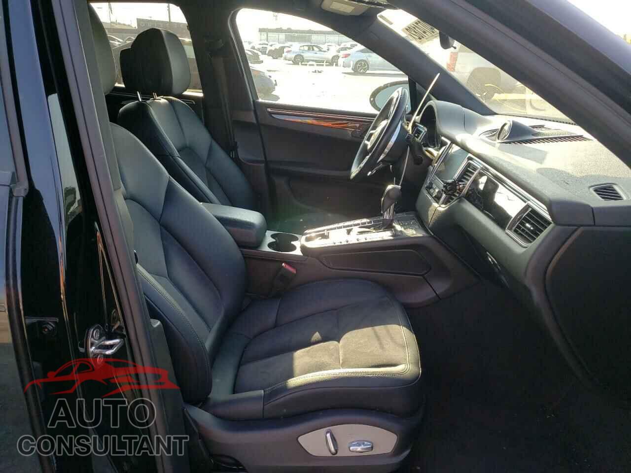 PORSCHE MACAN 2017 - WP1AA2A58HLB82966