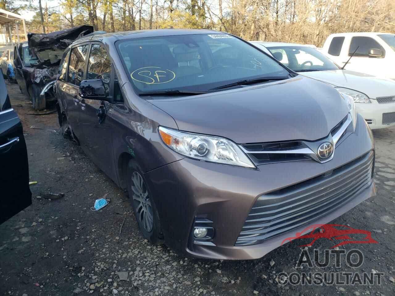 TOYOTA SIENNA 2019 - 5TDYZ3DC3KS974568