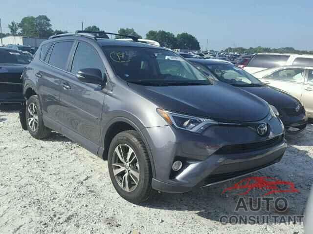 TOYOTA RAV4 2017 - JTMWFREV3HJ101525