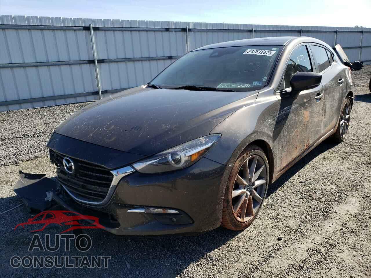 MAZDA 3 2018 - 3MZBN1M34JM188831