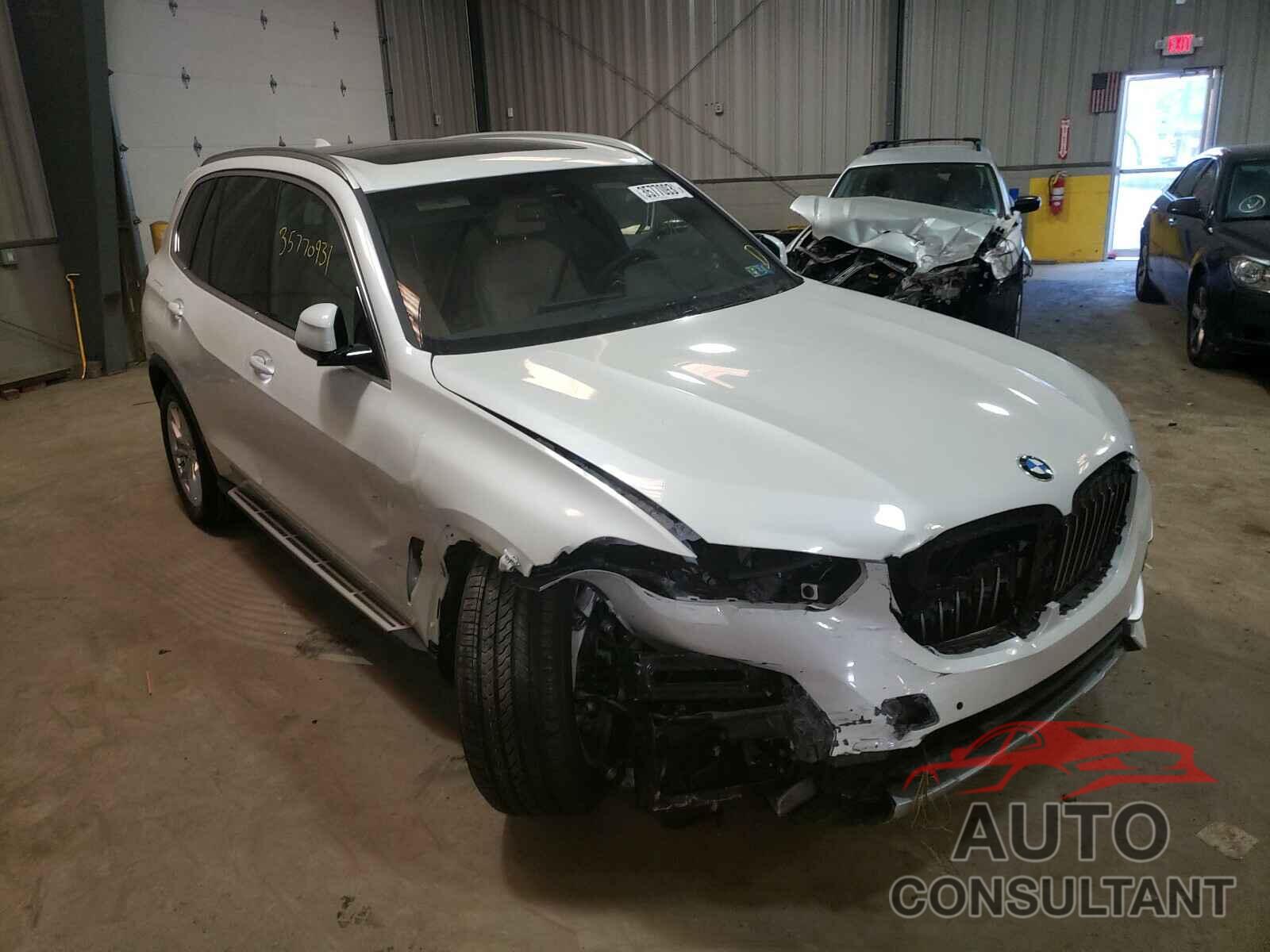 BMW X5 2021 - 5UXCR6C05M9F23499