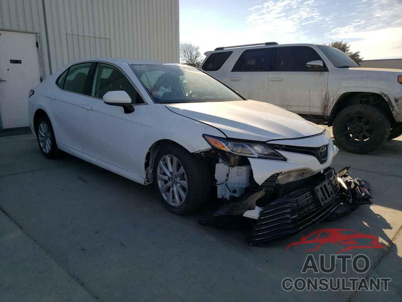TOYOTA CAMRY 2020 - 4T1C11AK7LU341890