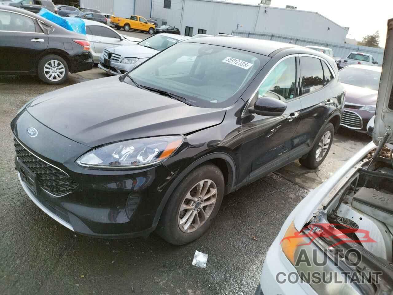 FORD ESCAPE 2020 - 1FMCU9G61LUA58157
