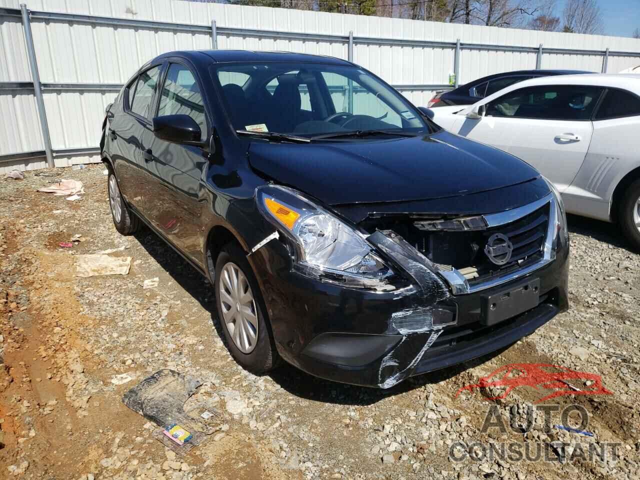 NISSAN VERSA 2019 - 3N1CN7AP3KL813635