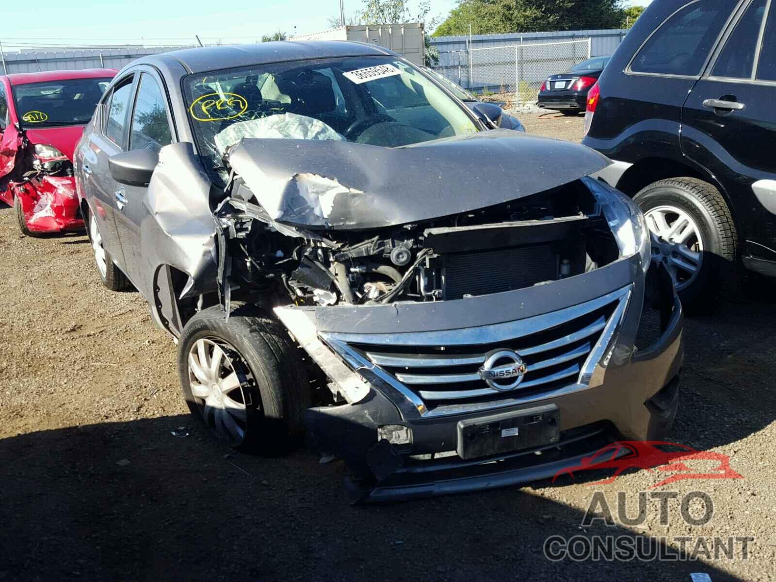 NISSAN VERSA 2015 - 3N1CN7AP4FL851378