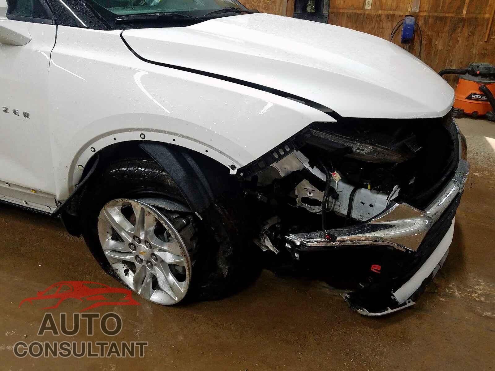 CHEVROLET BLAZER 2LT 2020 - 3GNKBHRS2LS605583