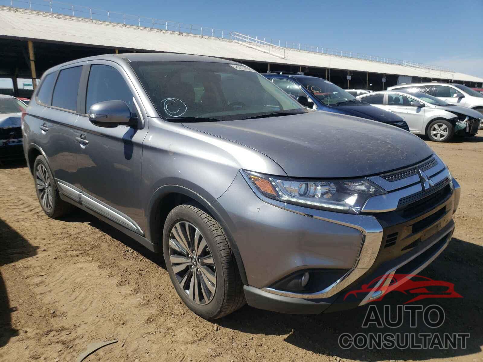 MITSUBISHI OUTLANDER 2019 - JA4AD3A30KZ035357