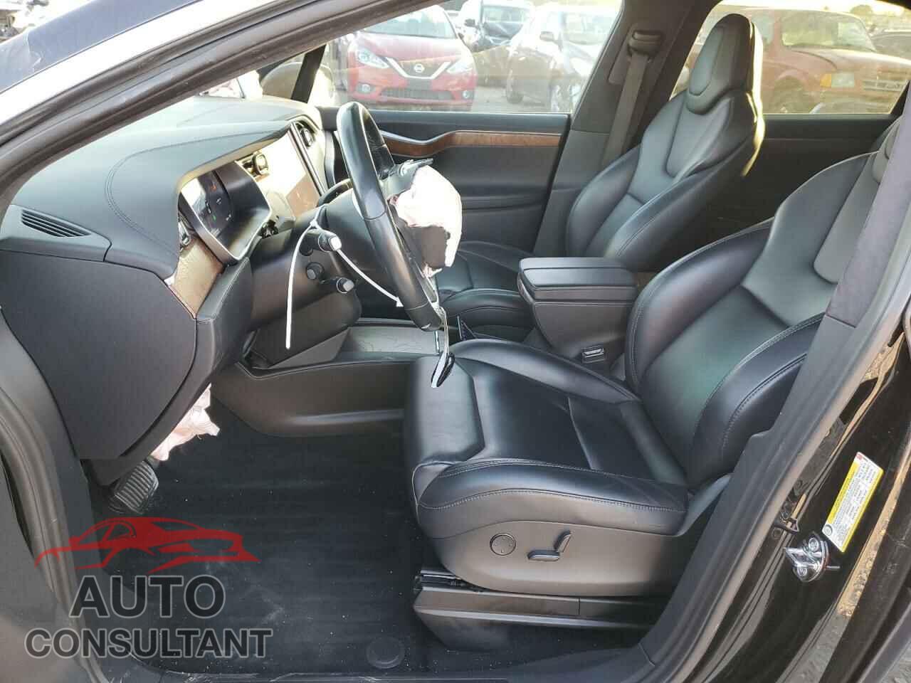 TESLA MODEL X 2017 - 5YJXCBE2XHF066838