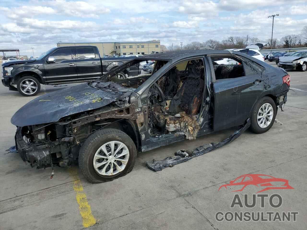 TOYOTA CAMRY 2016 - 4T4BF1FK0GR541656