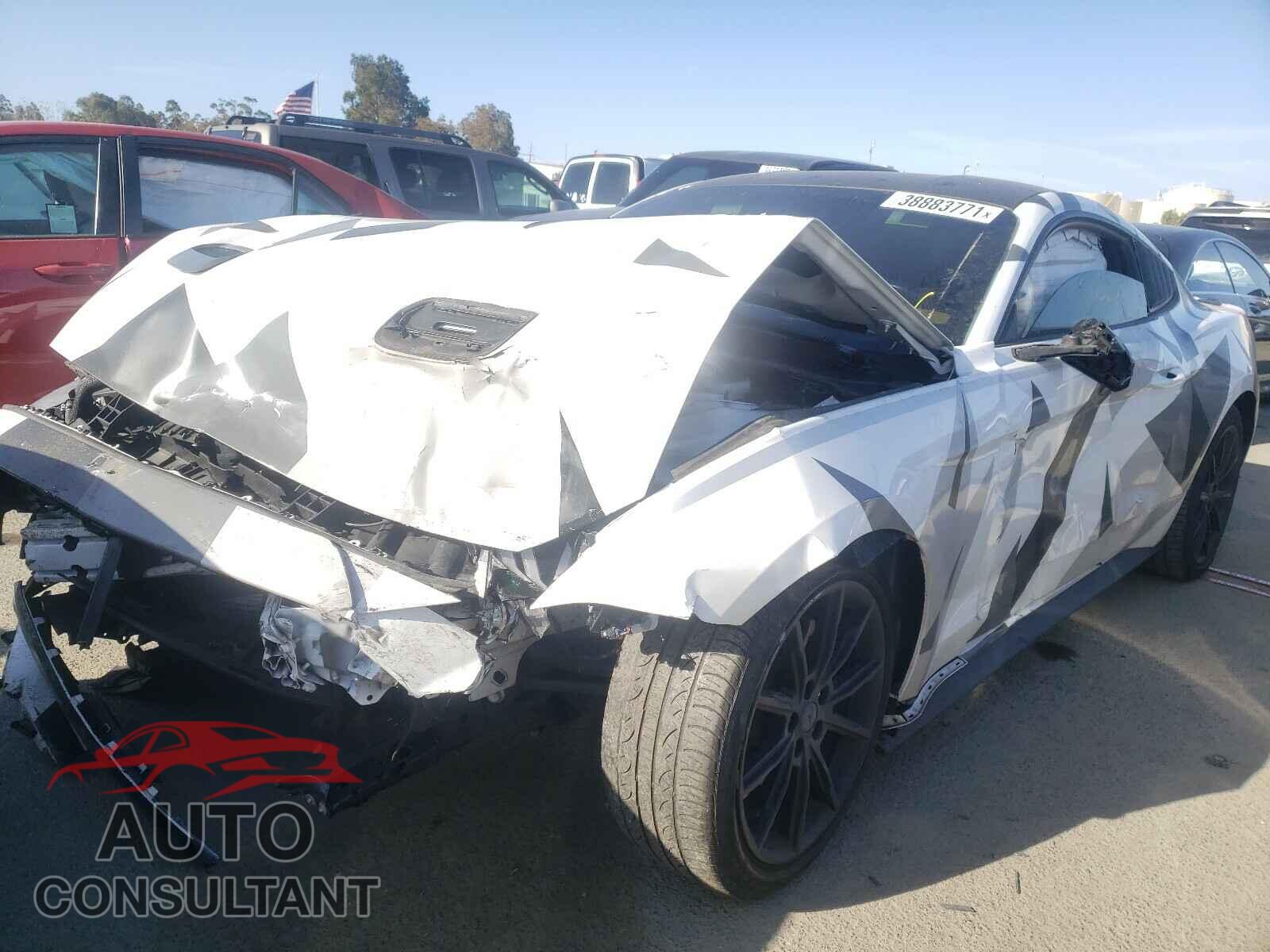 FORD MUSTANG 2018 - 1FA6P8TH1J5172697