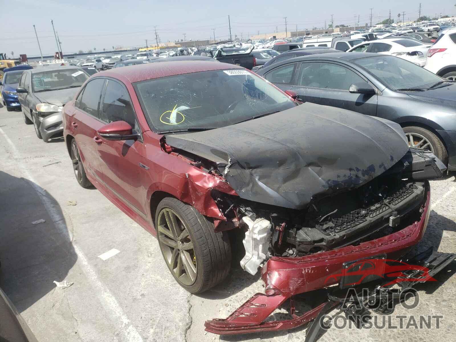 VOLKSWAGEN PASSAT 2017 - 1VWDT7A38HC065163
