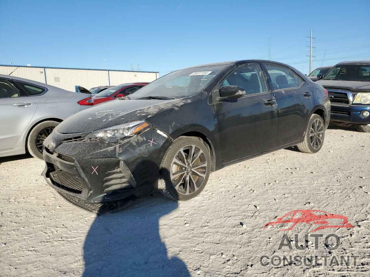 TOYOTA COROLLA 2019 - 2T1BURHE3KC137668