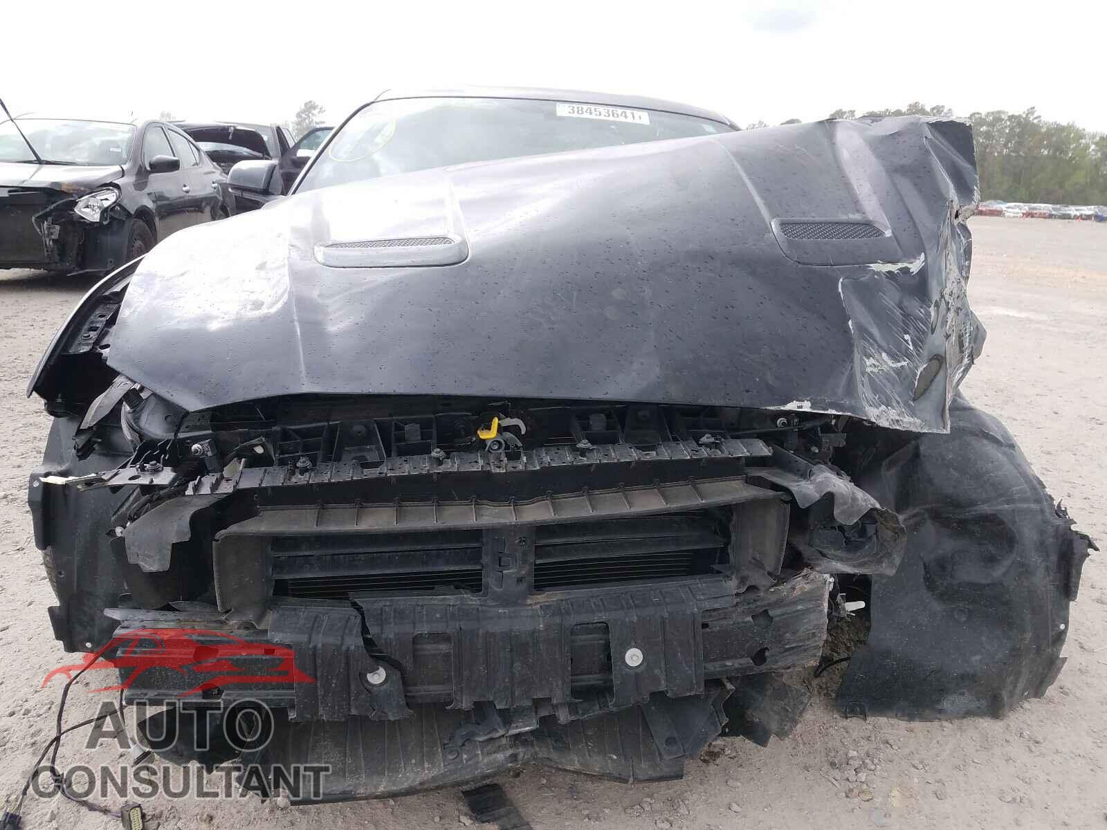 FORD MUSTANG 2020 - 1FA6P8TH0L5121257
