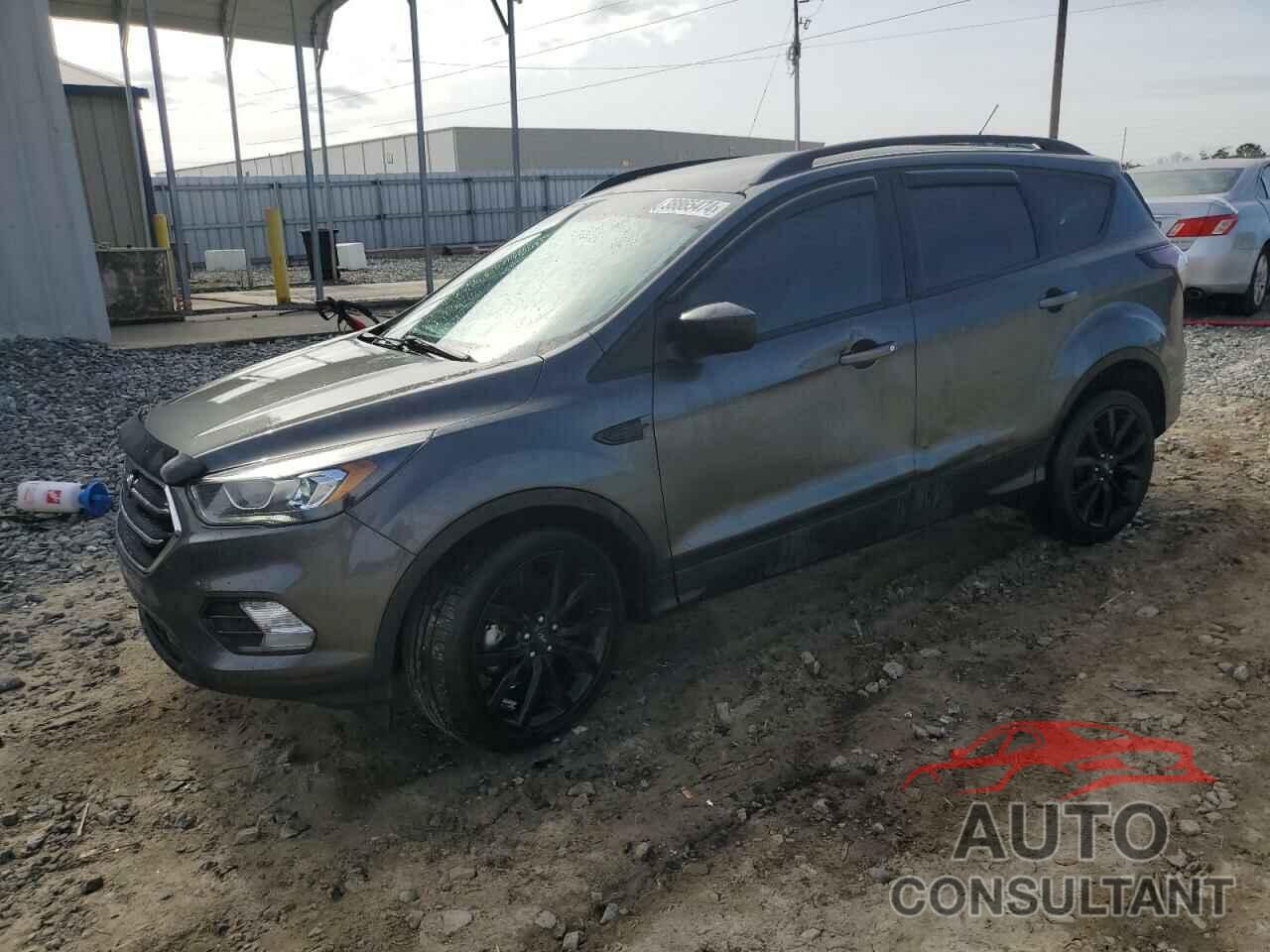 FORD ESCAPE 2017 - 1FMCU0GD5HUC59464