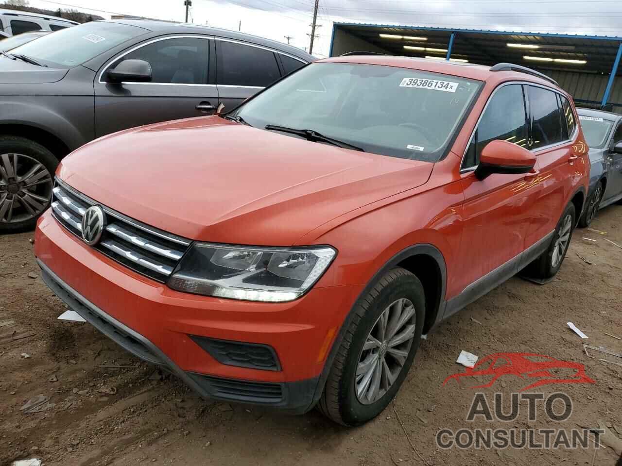 VOLKSWAGEN TIGUAN 2018 - 3VV2B7AX0JM161066