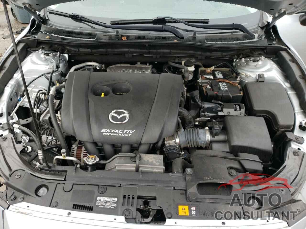 MAZDA 3 2017 - 3MZBN1U74HM123748