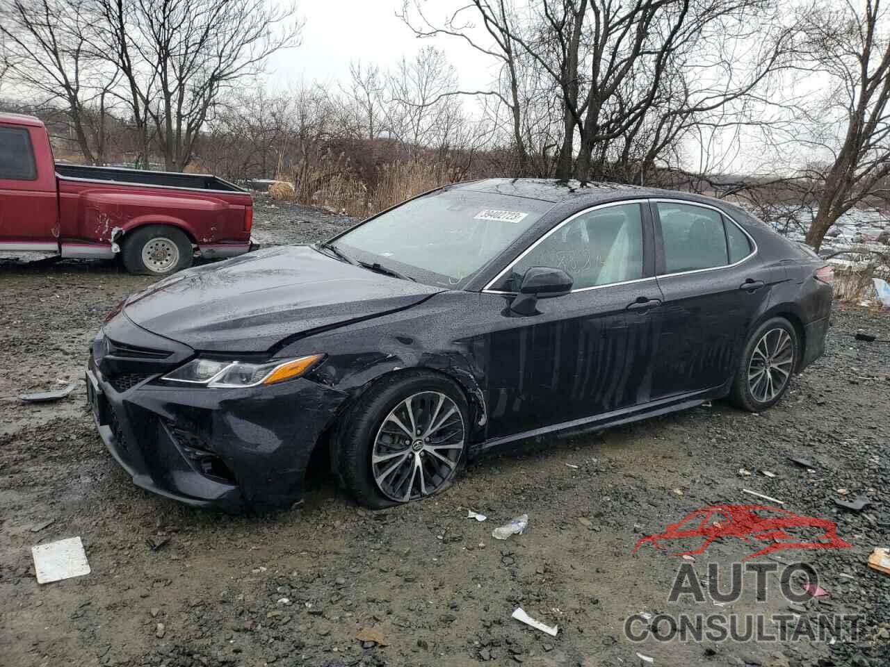 TOYOTA CAMRY 2018 - 4T1B11HKXJU042053