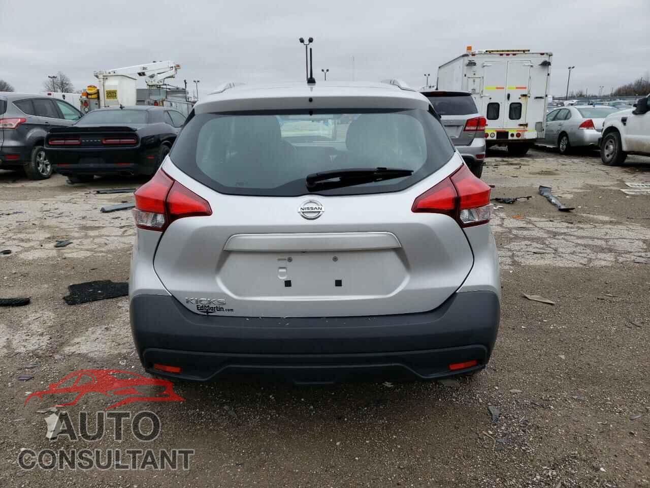 NISSAN KICKS 2019 - 3N1CP5CU3KL555375
