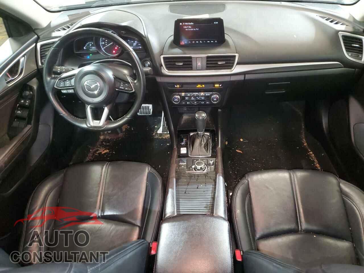 MAZDA 3 2017 - 3MZBN1V78HM148568