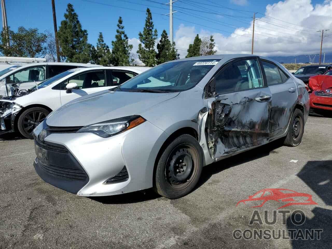 TOYOTA COROLLA 2018 - 5YFBURHE6JP837103