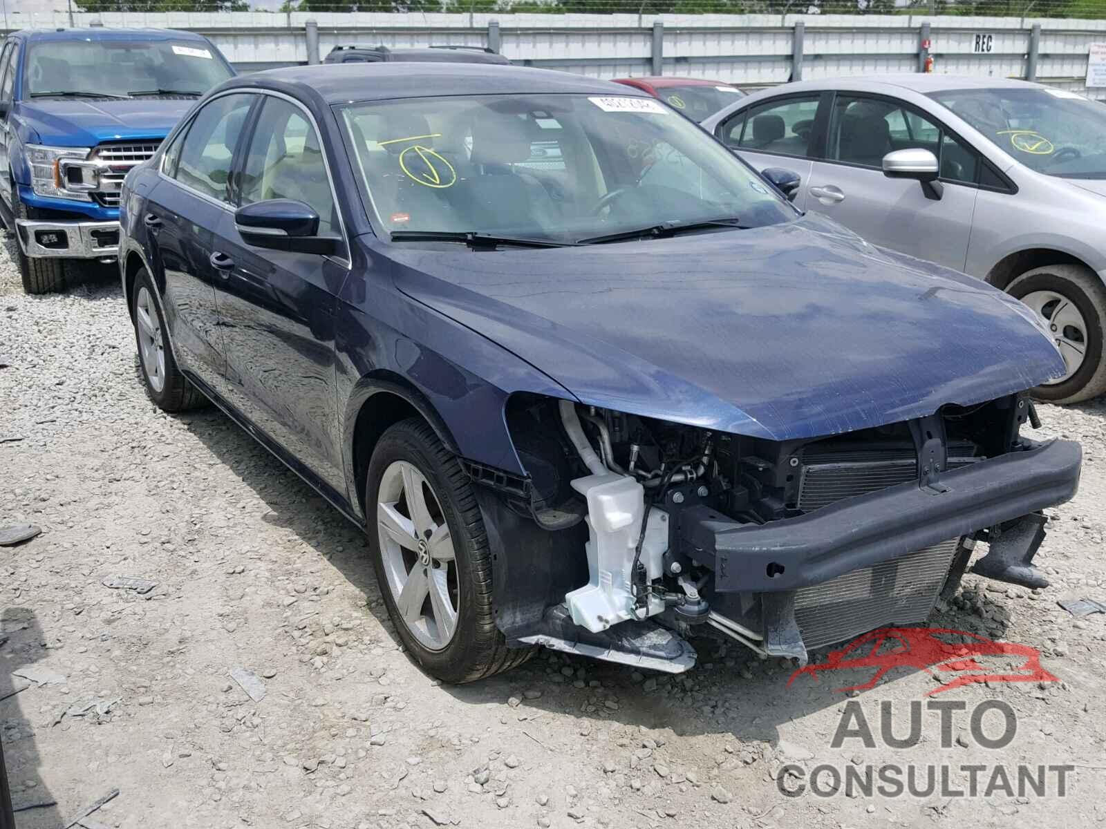 VOLKSWAGEN PASSAT 2015 - 1VWBT7A37FC004035