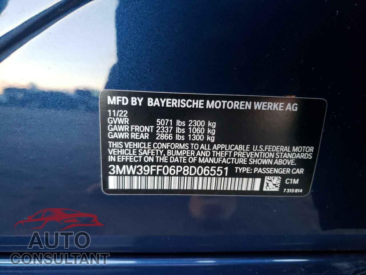 BMW 3 SERIES 2023 - 3MW39FF06P8D06551