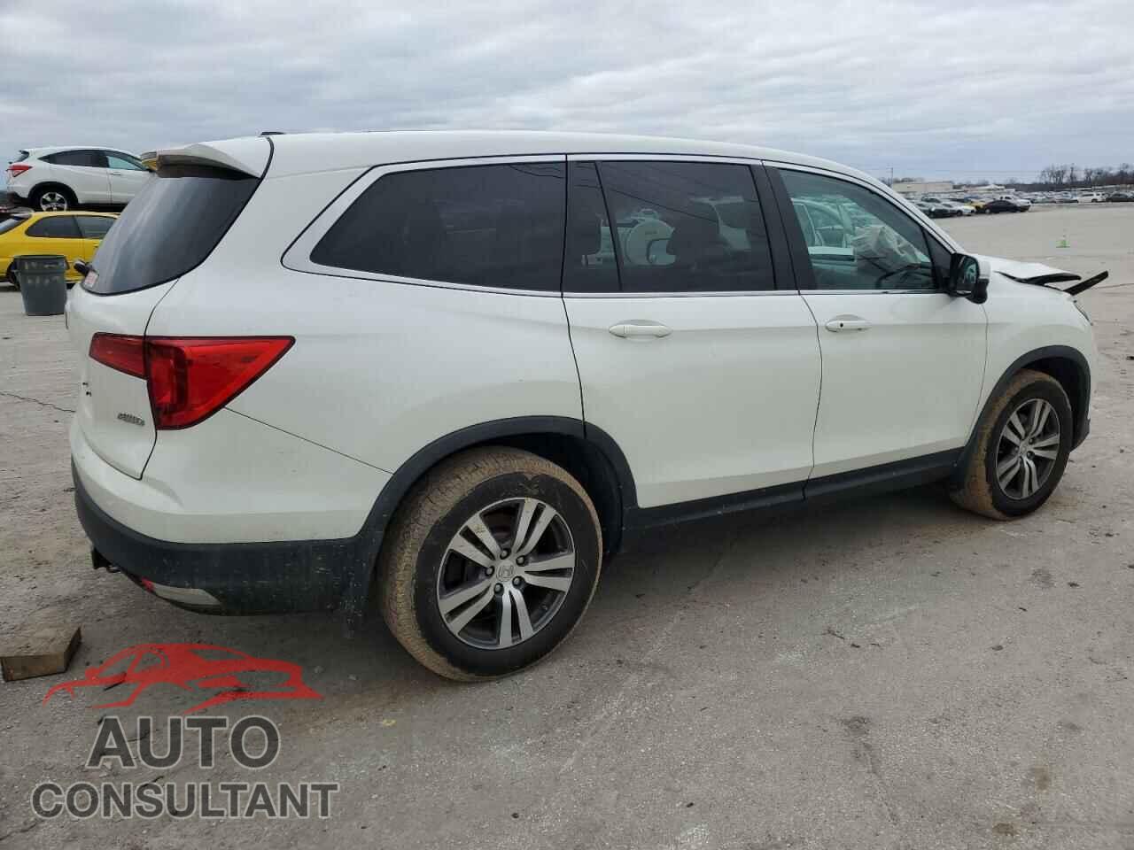 HONDA PILOT 2017 - 5FNYF6H74HB071382