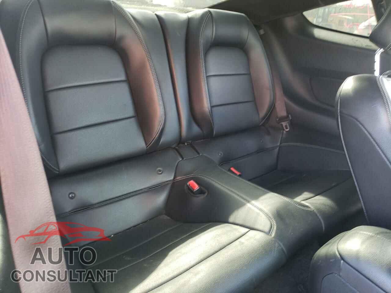 FORD MUSTANG 2017 - 1FA6P8CF3H5210620