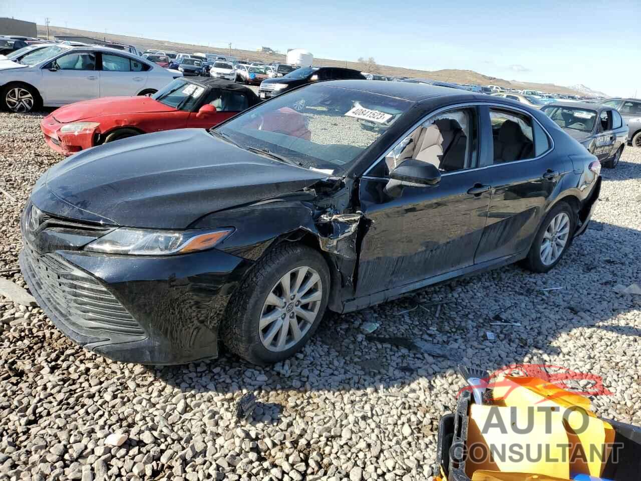 TOYOTA CAMRY 2018 - JTNB11HK5J3022153