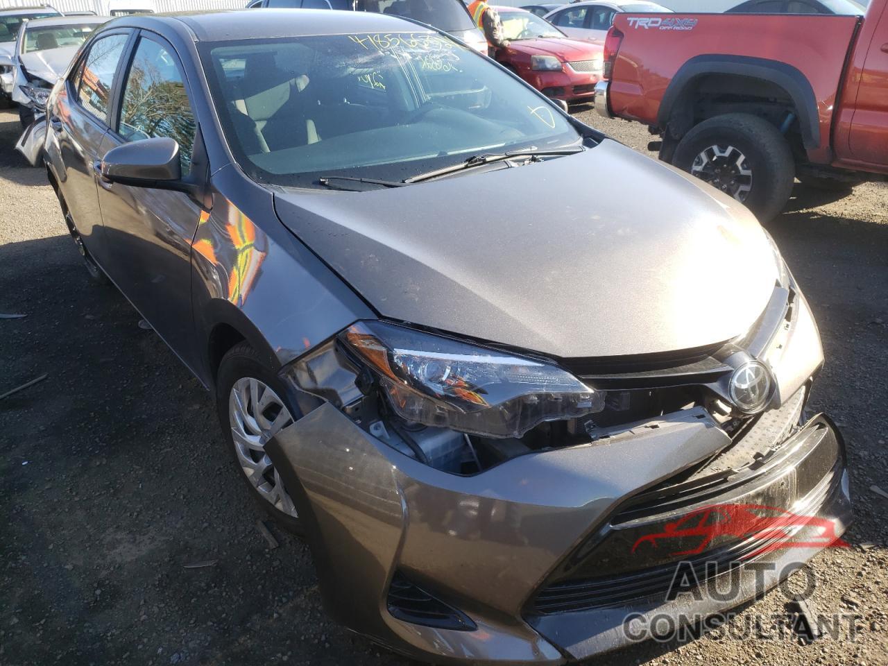 TOYOTA COROLLA 2018 - 5YFBURHE4JP818307