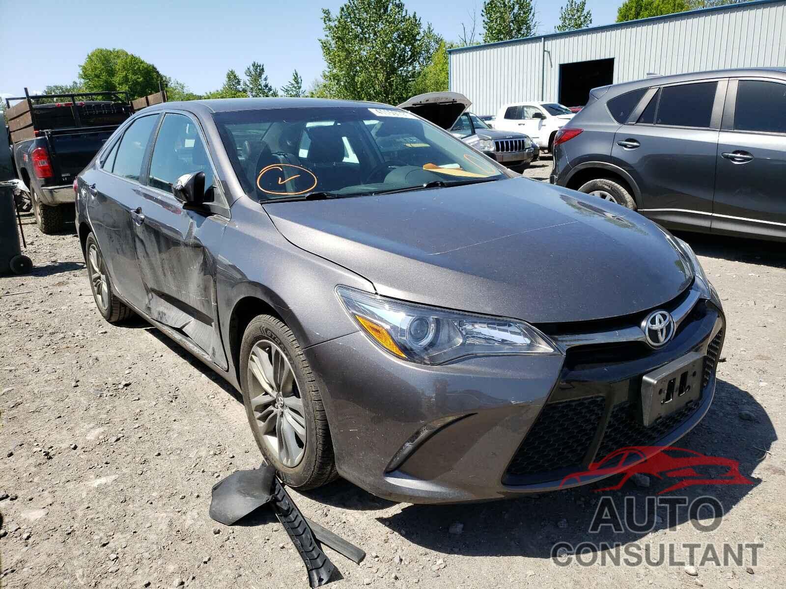 TOYOTA CAMRY 2016 - 4T1BF1FK8GU211094