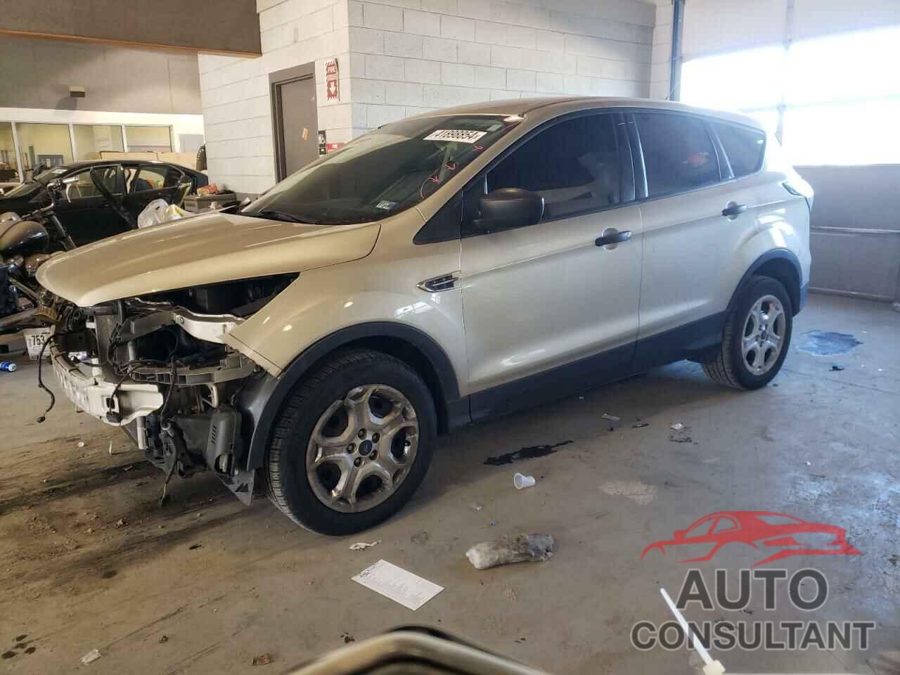 FORD ESCAPE 2017 - 1FMCU0F76HUD05539