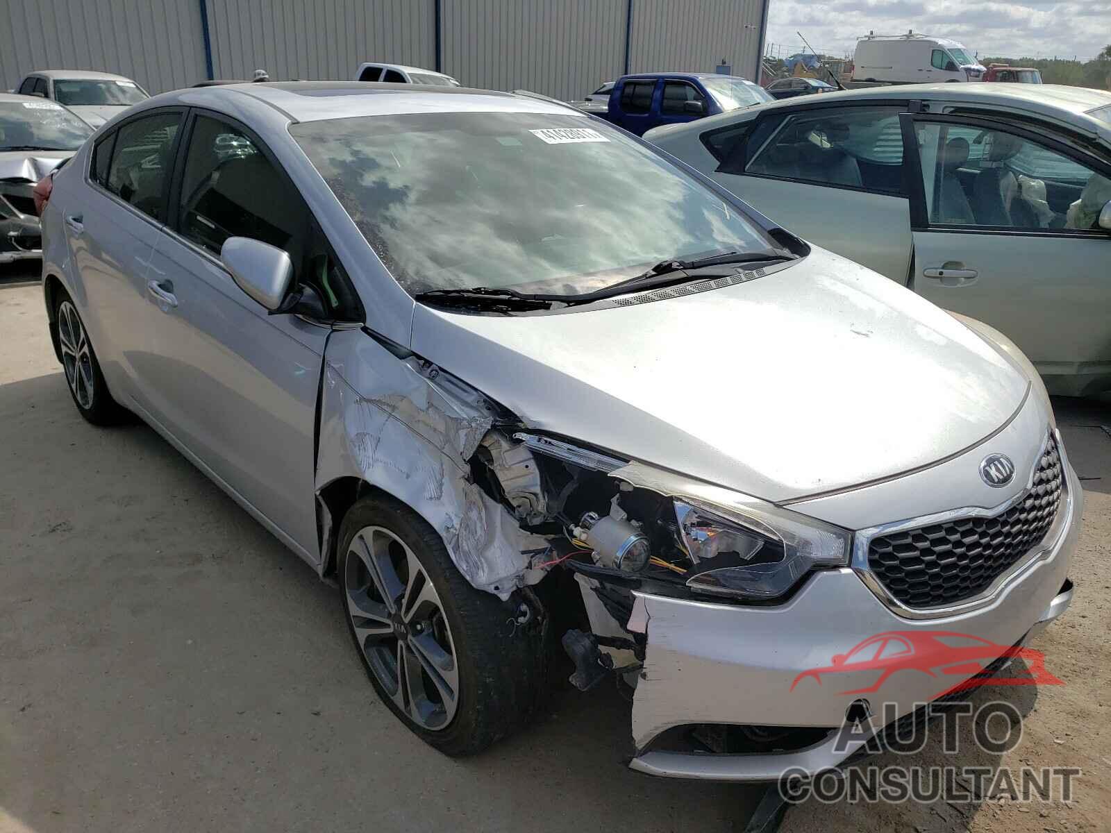 KIA FORTE 2016 - KNAFZ4A82G5546238