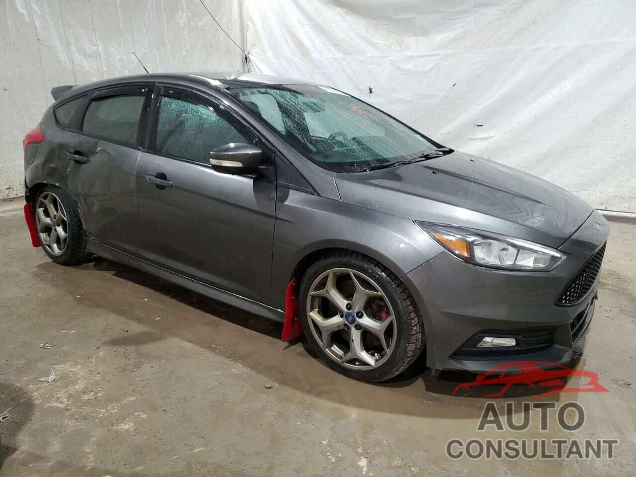 FORD FOCUS 2018 - 1FADP3L99JL247211