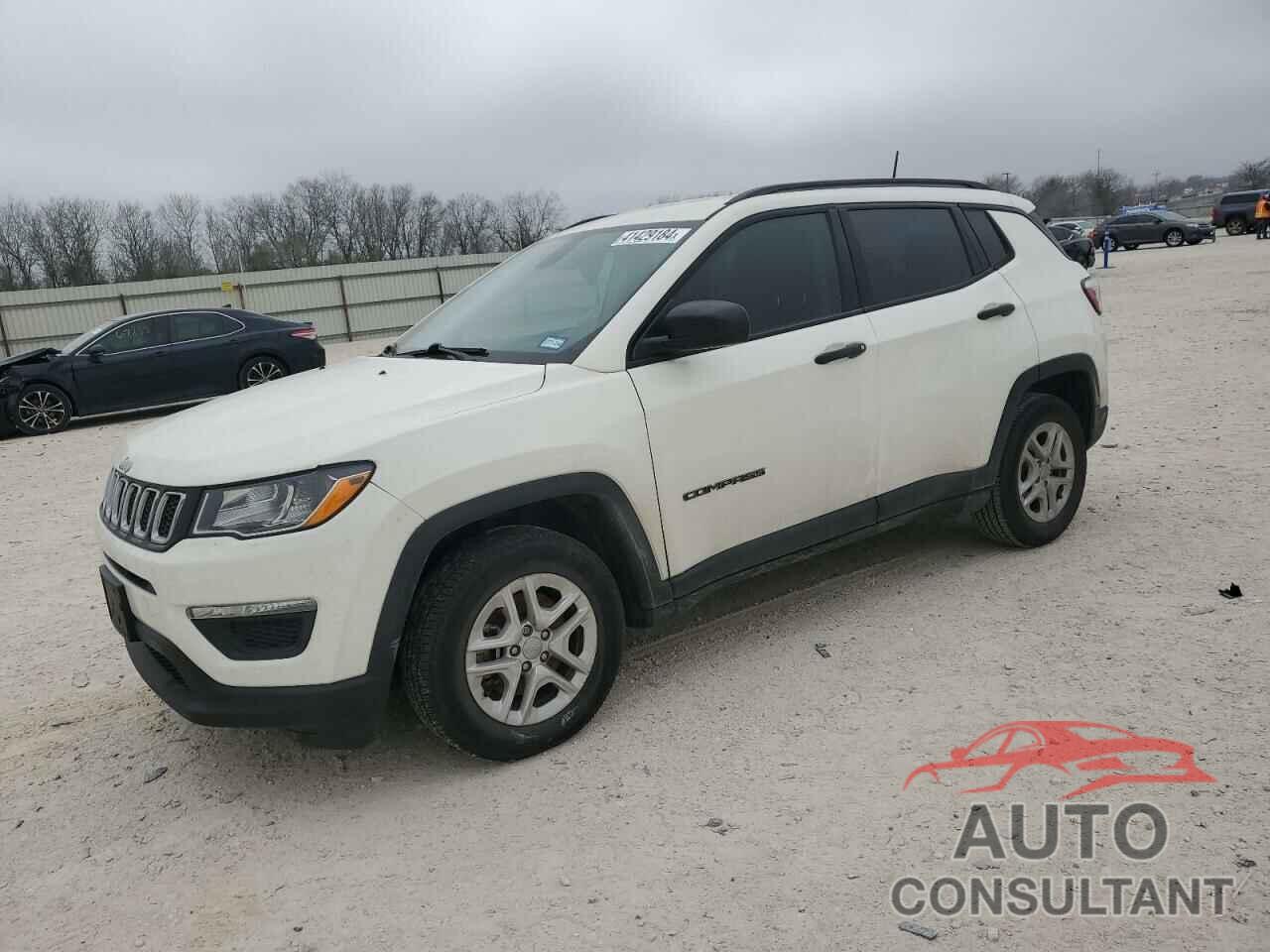 JEEP COMPASS 2018 - 3C4NJCAB2JT123923