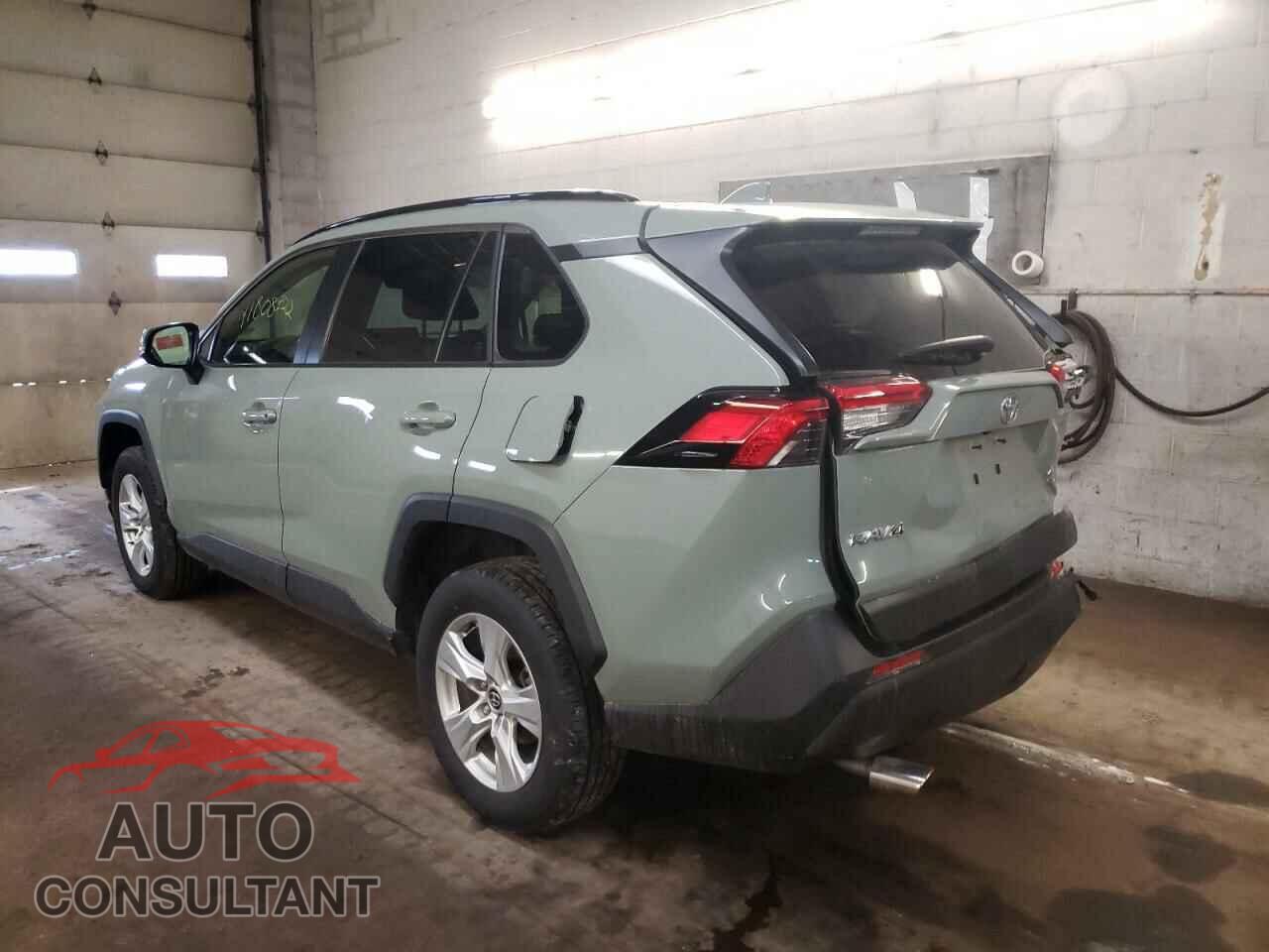 TOYOTA RAV4 2021 - JTMP1RFV8MD075692