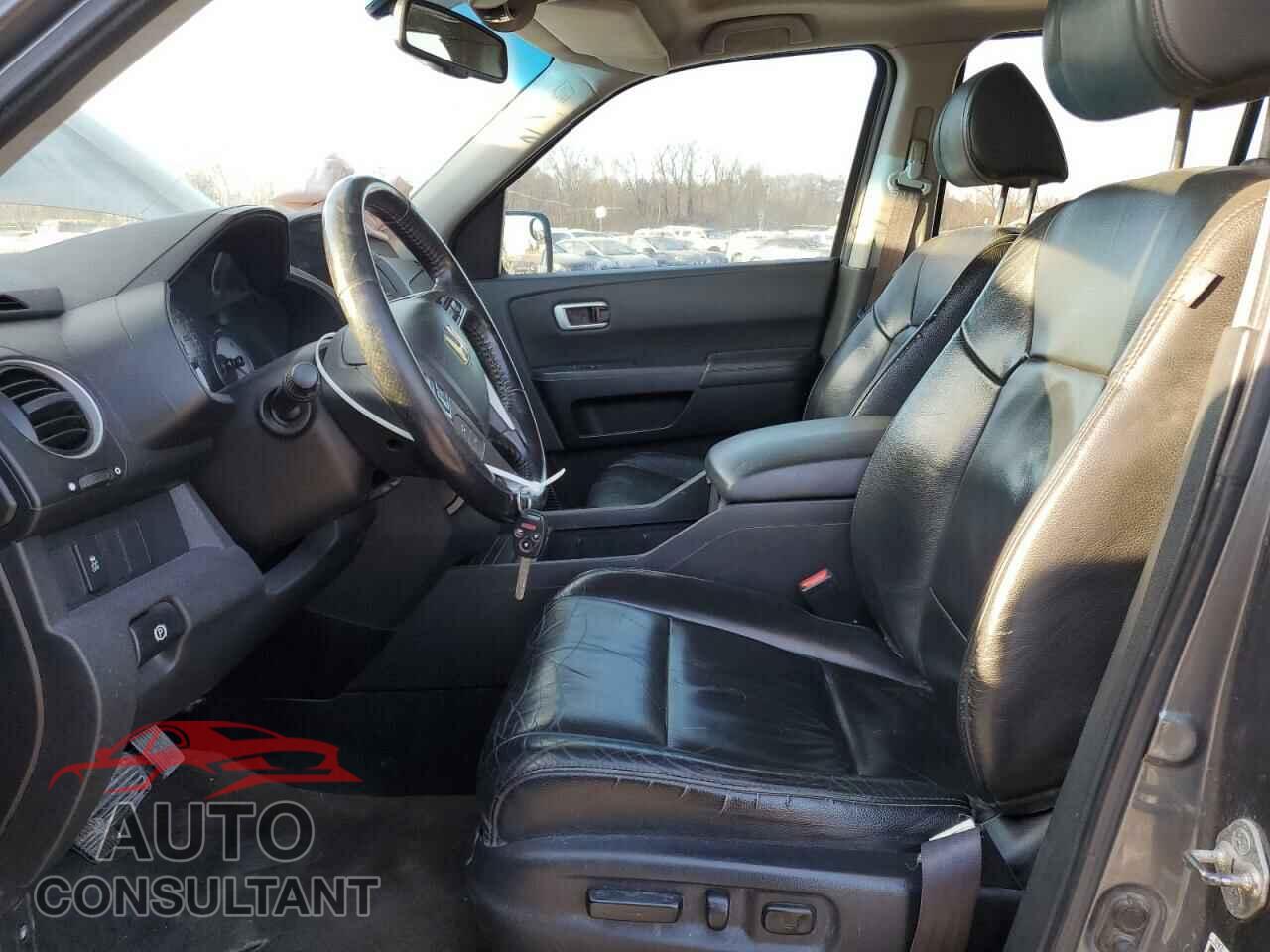 HONDA PILOT 2013 - 5FNYF3H67DB016179