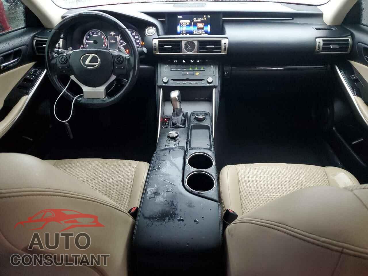 LEXUS IS 2016 - JTHBA1D27G5020314