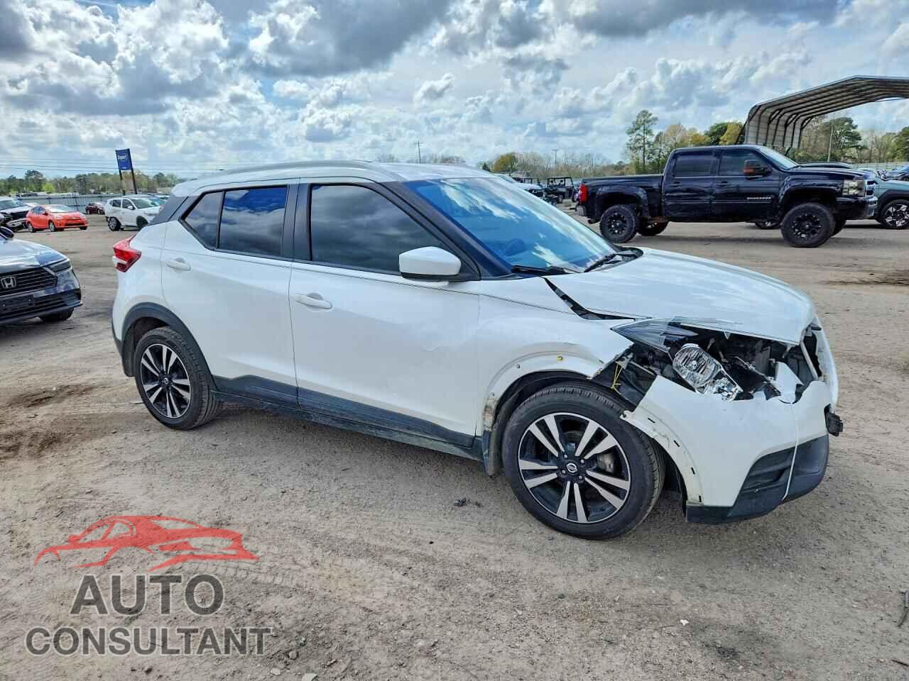NISSAN KICKS 2019 - 3N1CP5CU3KL482055