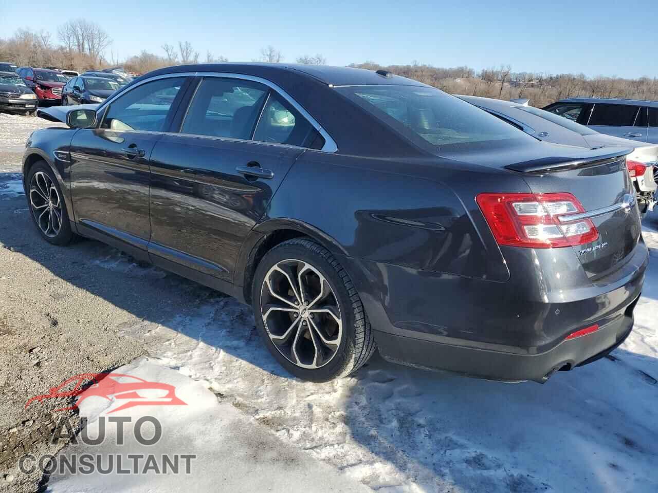 FORD TAURUS 2017 - 1FAHP2KT8HG115634