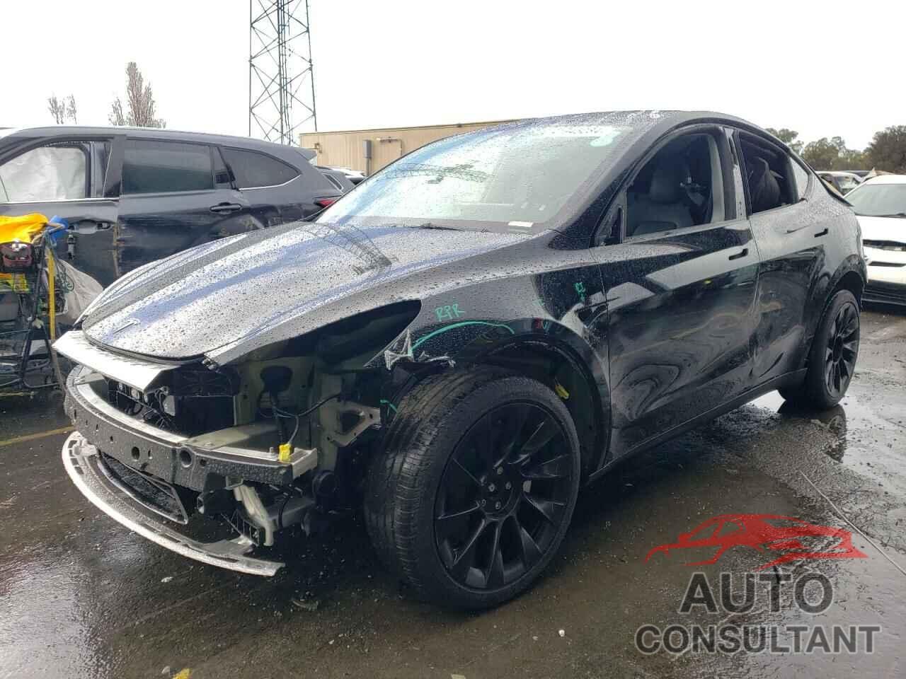 TESLA MODEL Y 2023 - 7SAYGDEE5PF750633