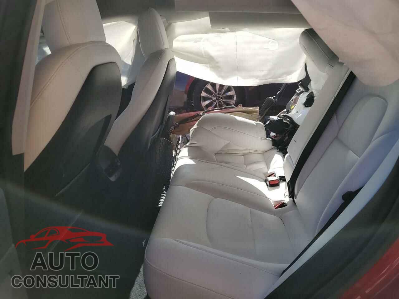 TESLA MODEL 3 2022 - 5YJ3E1EB1NF243419