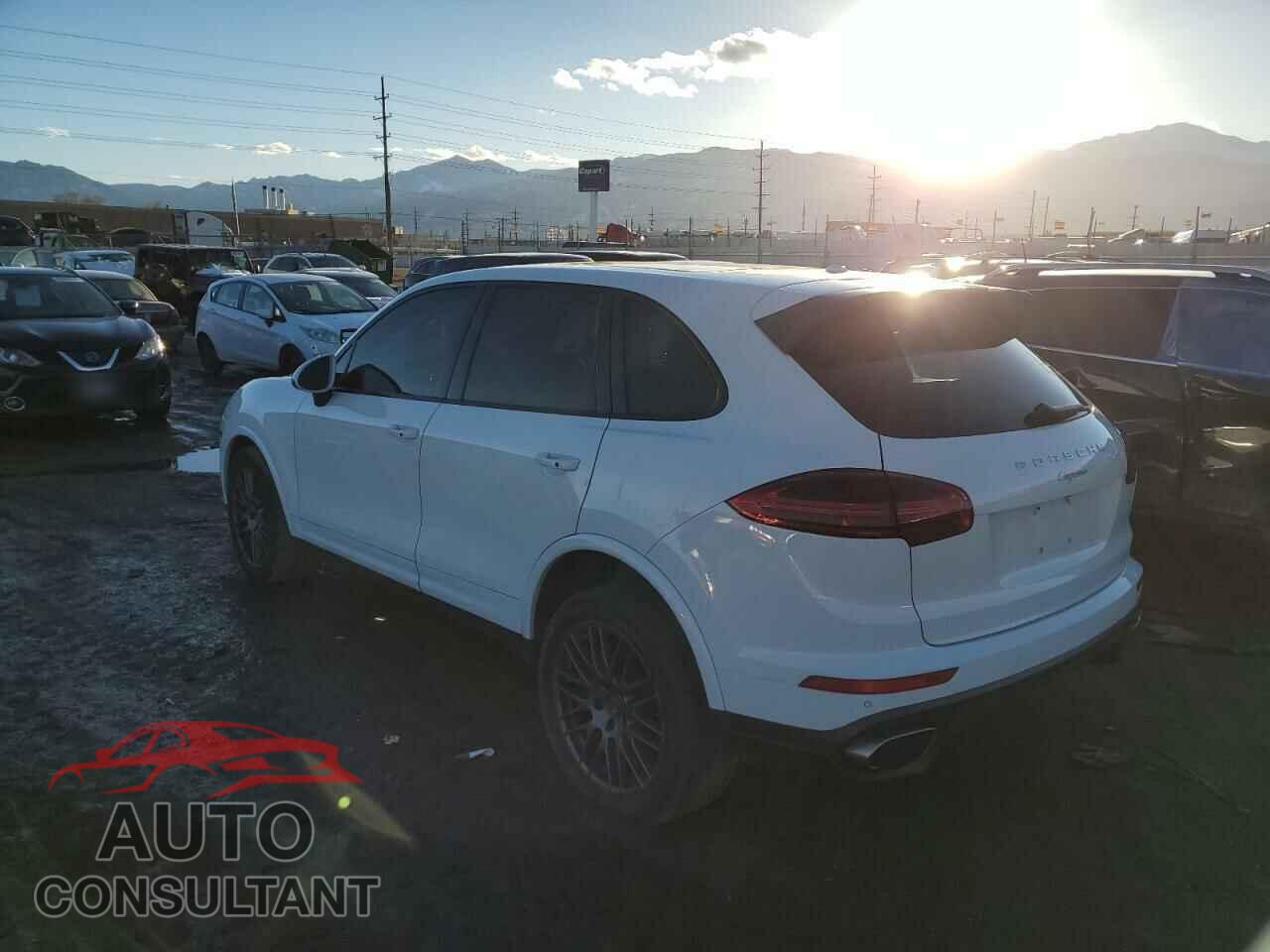 PORSCHE CAYENNE 2017 - WP1AA2A22HKA85807