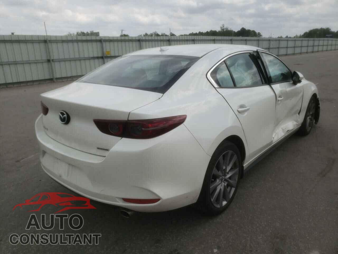 MAZDA 3 2019 - JM1BPACM9K1101754