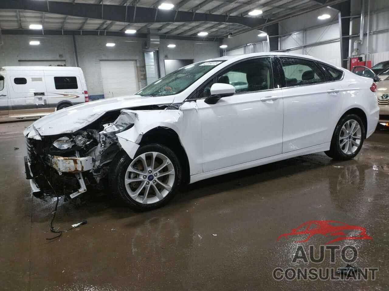 FORD FUSION 2020 - 3FA6P0LU9LR135749