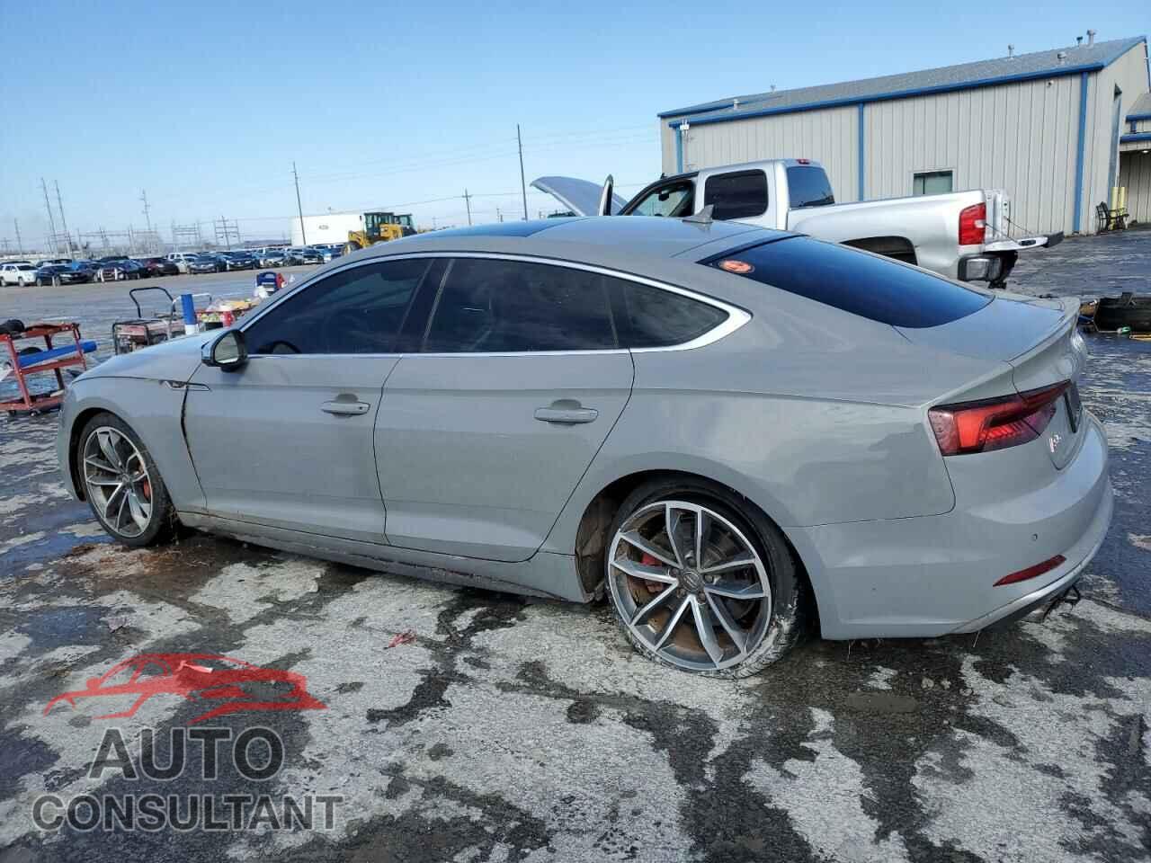 AUDI S5/RS5 2018 - WAUC4CF56JA060119