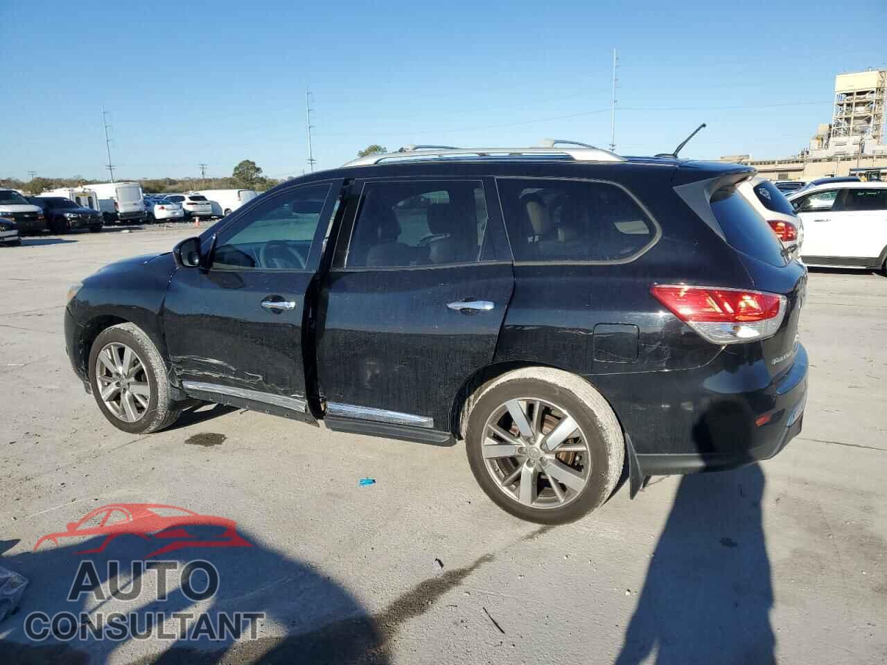 NISSAN PATHFINDER 2013 - 5N1AR2MN6DC680109